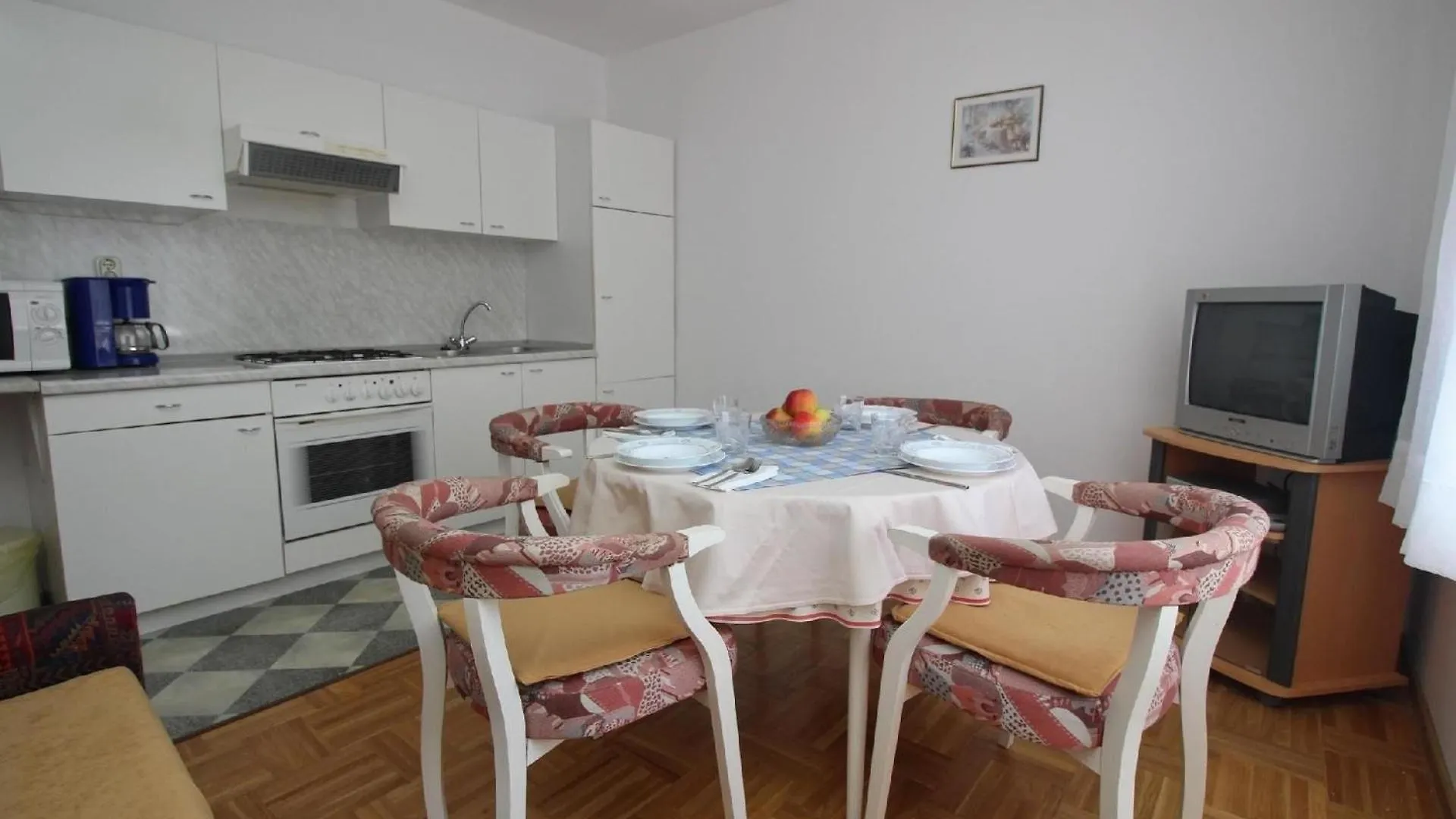 Ferienwohnung Fuer 4 Personen Ca 60 M In Silo, Adriakueste Kroatien Kroatische Inseln 0*, Silo (Krk) Croatia