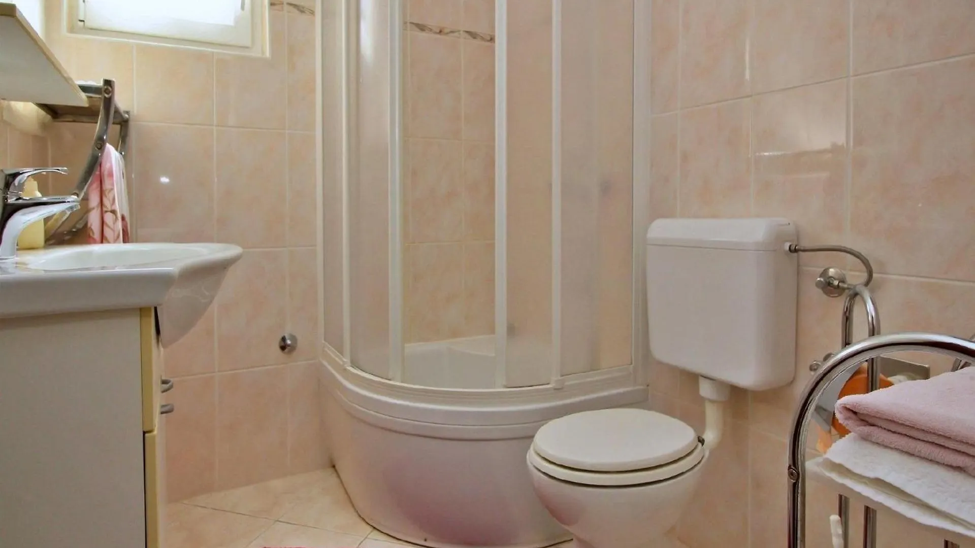 Ferienwohnung Fuer 4 Personen Ca 60 M In Silo, Adriakueste Kroatien Kroatische Inseln Apartment Silo (Krk)